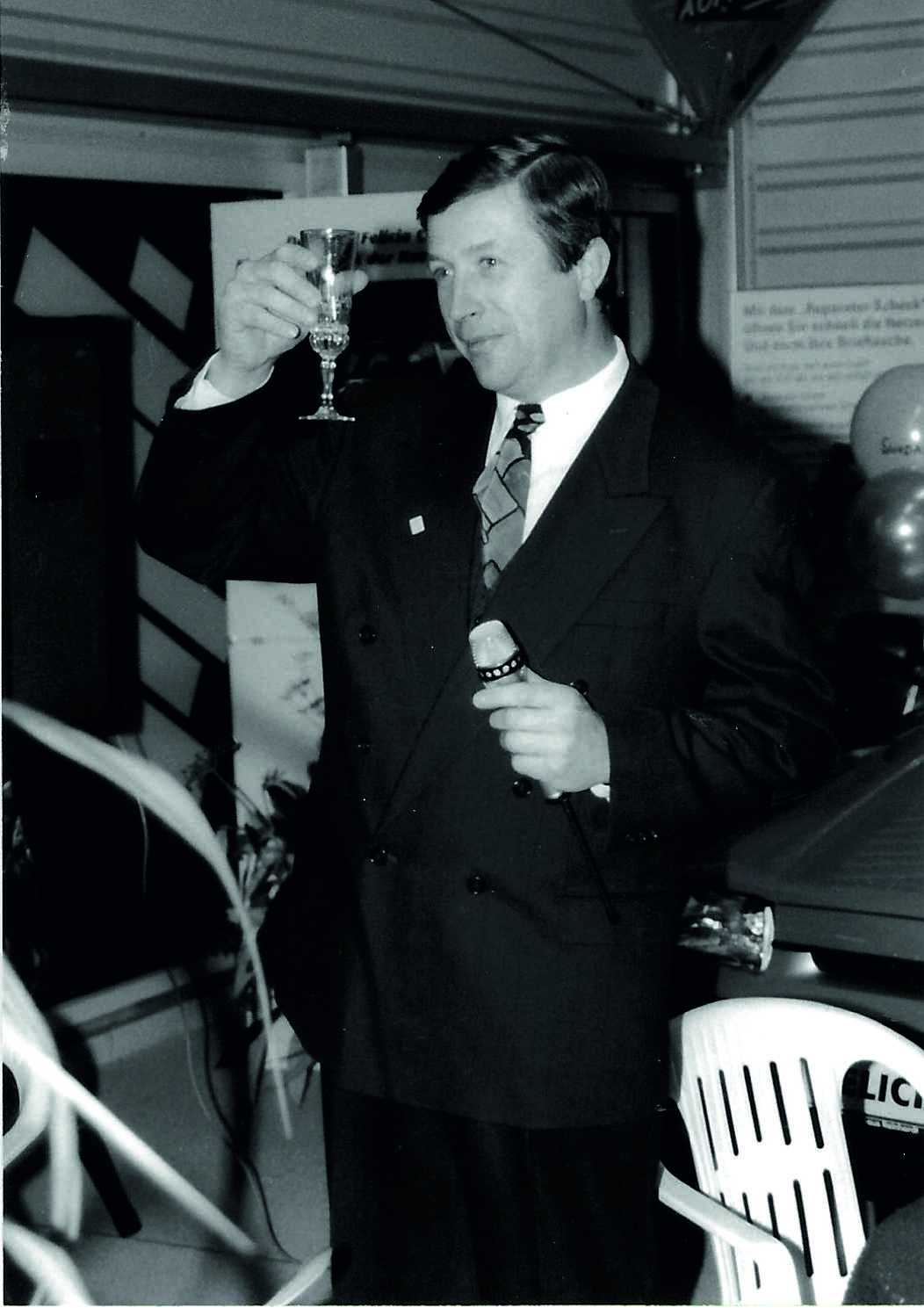 Günter Reinhardt bei der Neueröffnung November 1995